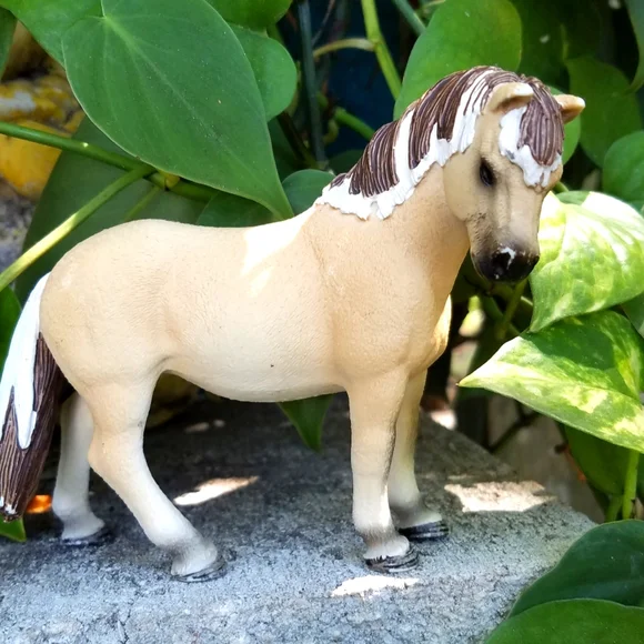 Schleich Fjord Mare (retired)